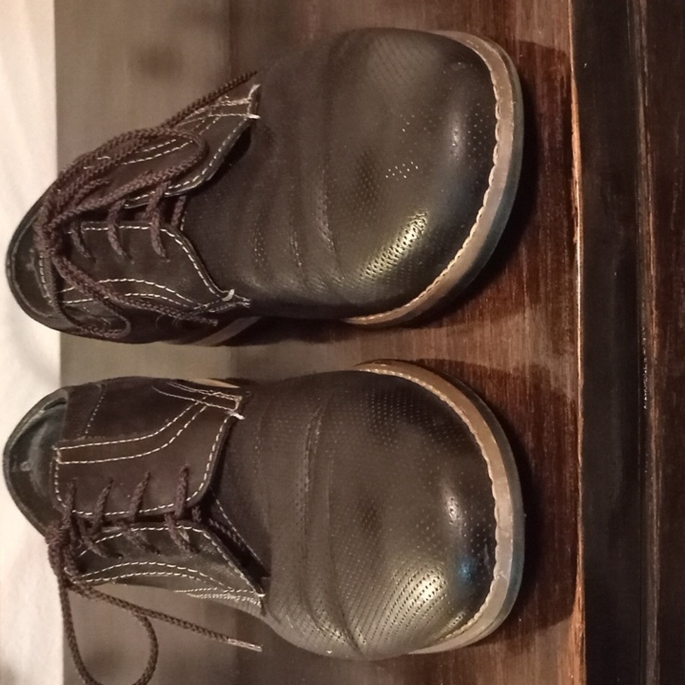 Steve Madden Brown leather shoes Size 8 EUC